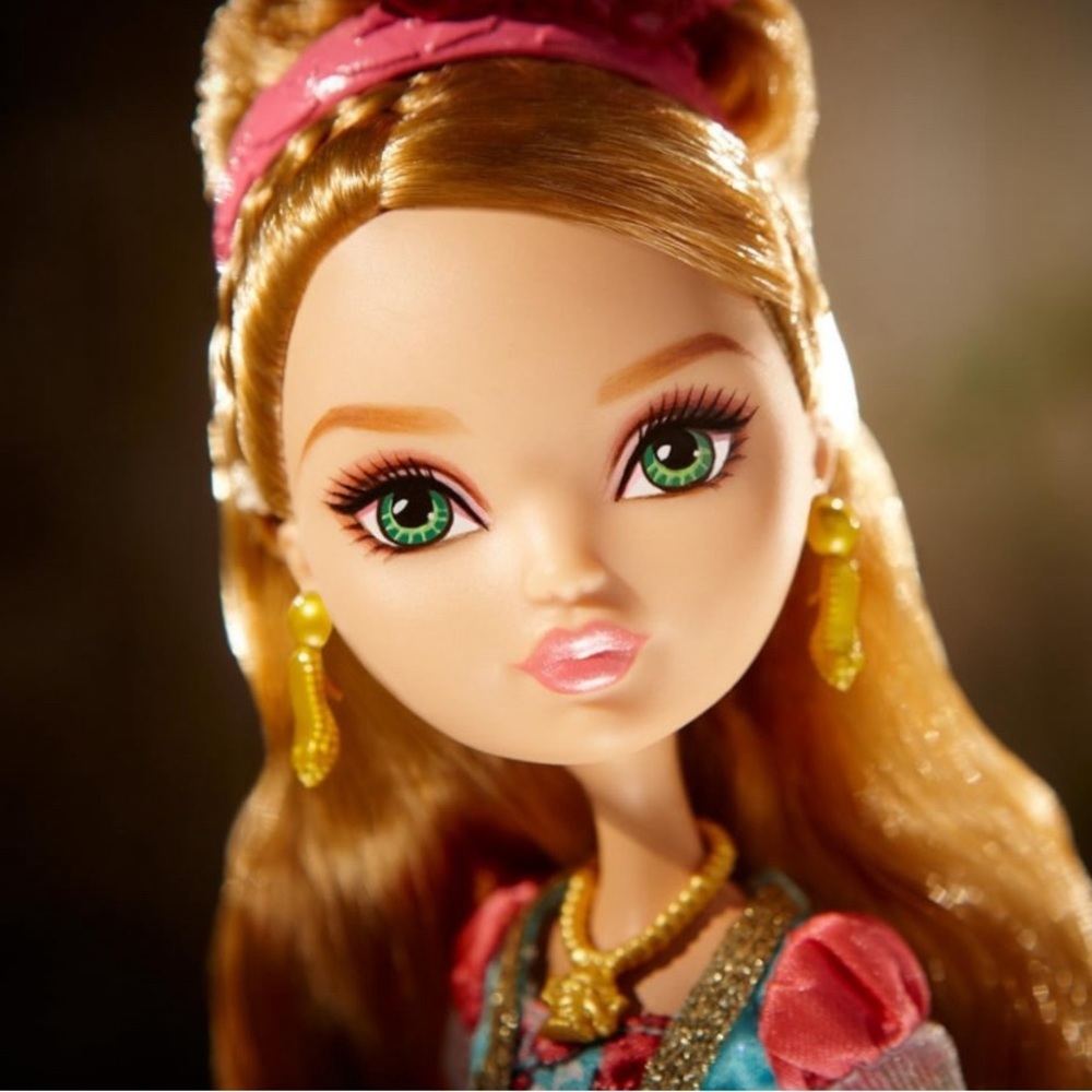 Mattel Ever After High Ashlynn Ella and Hunter Huntsman Fashion Doll, 2-Pack - Picture 5 of 16